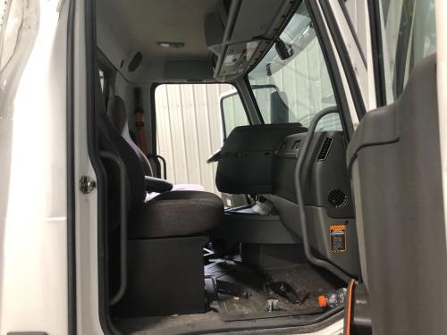 2021 Volvo VNR Right Seat, Mechanical Suspension