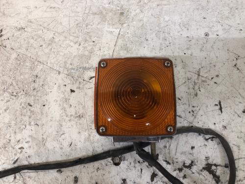 1999 Freightliner CLASSIC XL Right Parking Lamp