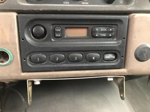 Sterling A9513 A/V (Audio Video): Am/Fm Button Pushed In Slightly, Volume Knob Pushed In