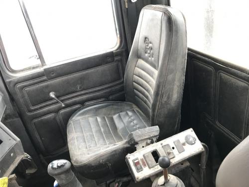 1996 Mack RD600 Right Seat, Non-Suspension