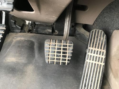 2012 Freightliner CASCADIA Foot Control Pedals