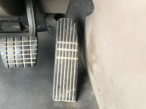 2012 Freightliner CASCADIA Foot Control Pedals