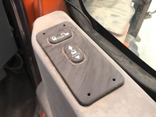 2003 International 7400 Right Door Electrical Switch