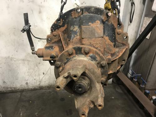 Meritor RS23160 Rear Differential/Carrier | Ratio: 5.63 | Cast# 3200s1891