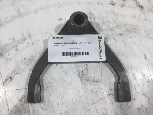 Eaton DS404 Diff & Pd Shift Fork: P/N 127506