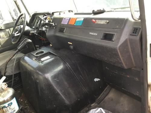2001 Volvo WAH Interior, Doghouse: W/ Assenbly To Firewall, Cover & Cupholder  (2 Pieces)