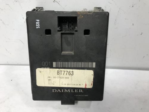 2013 Freightliner CASCADIA Electronic Chassis Control Modules | P/N 06-73829-003 | Daimler Temic Central Gateway W/ 1 Plug