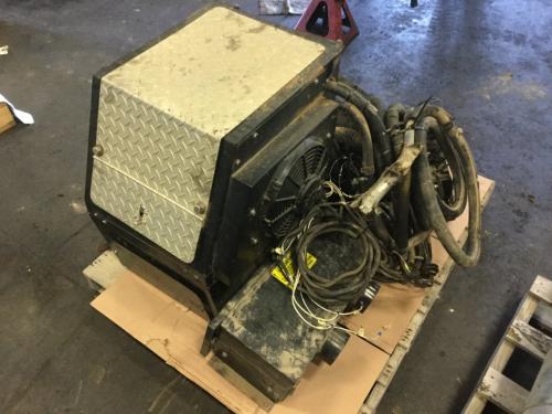 Apu (Auxiliary Power Unit), Thermo King Tripac: Thermo King Apu Assembly,W/ Condenser And Controls, 
