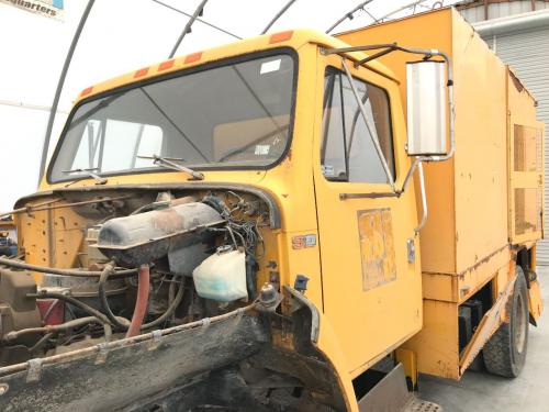 For Parts Cab Assembly, 1984 International S1600 : Day Cab