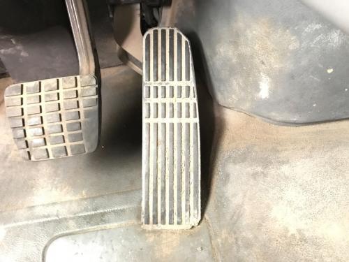 2004 Freightliner M2 106 Foot Control Pedals