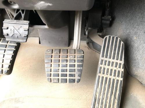 2010 Freightliner M2 106 Foot Control Pedals