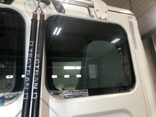 2014 Freightliner CASCADIA Right Back Glass