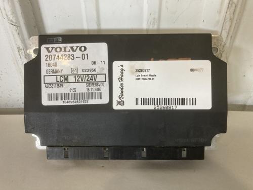 2008 Volvo VNL Light Control Module | P/N 20744283-01 | W/ 4 Plugs