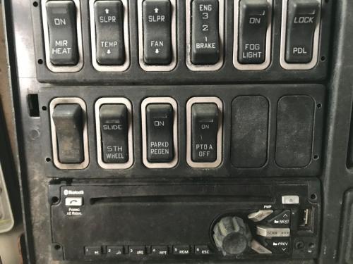 International LONESTAR Dash Panel: Switch Panel