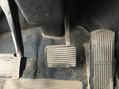 1994 Freightliner FLD112 Foot Control Pedals