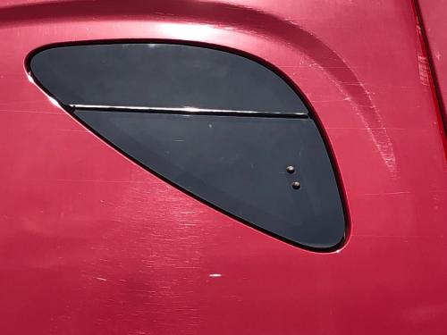 2017 Freightliner CASCADIA Left Window