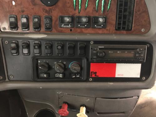 Peterbilt 387 Dash Panel: Switch Panel