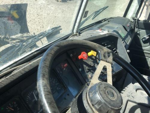 1999 Volvo WAH Dash Assembly