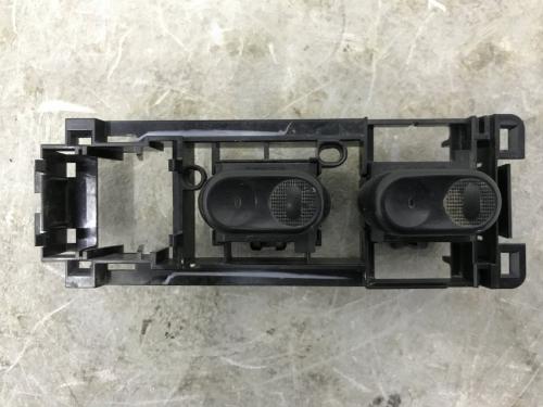 2017 Freightliner CASCADIA Right Door Electrical Switch: P/N 16915482