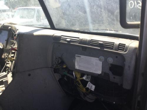 Freightliner COLUMBIA 112 Dash Panel: Fuse Cover