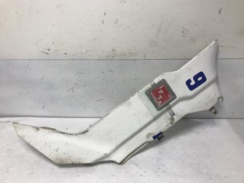 2007 Sterling L9501 White Right Extension Cowl