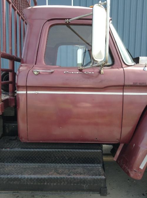 1967 Ford F800 Right Door