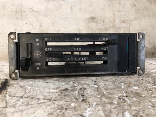 1987 International S1900 Heater & AC Temp Control: 4 Levers