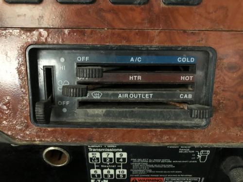 1995 International 9400 Heater & AC Temp Control