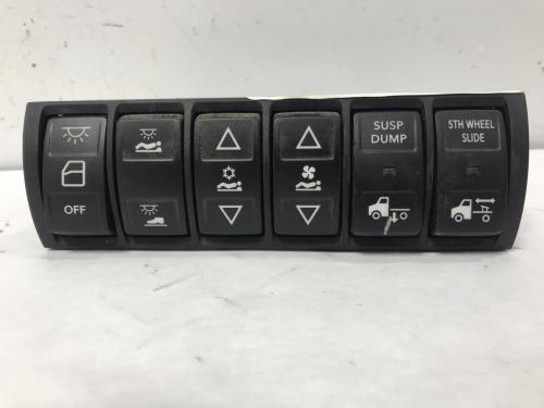 International LT Dash Panel: Switch Panel | P/N 4057689C3