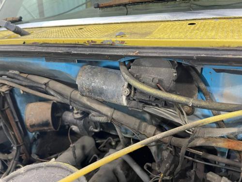 1989 Ford F700 Left Wiper Motor, Windshield: Motor Only