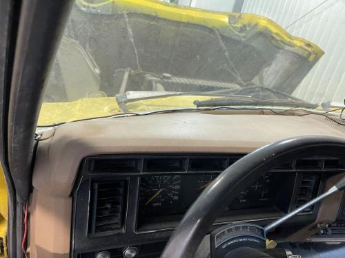 1989 Ford F700 Both Dash Assembly