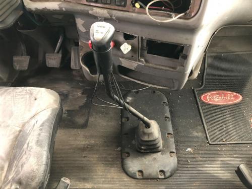 2009 Fuller RTLO18913A Shift Lever
