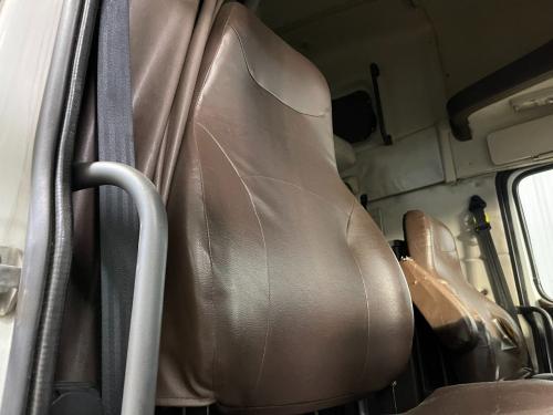 2013 Volvo VNL Right Seat, Non-Suspension