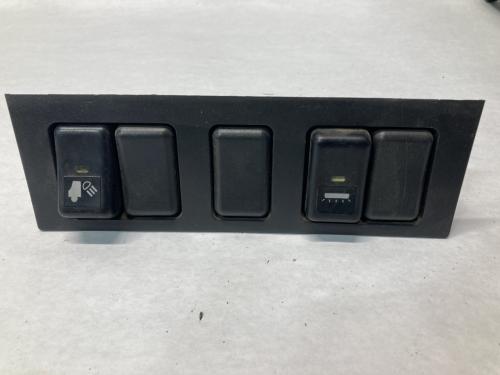 Volvo VNL Dash Panel: Switch Panel | P/N V6-170-033-01