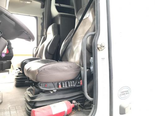 2016 Volvo VNL Left Seat, Air Ride