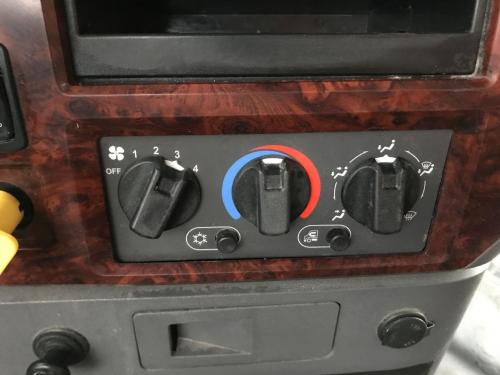 2015 Mack CXU Heater & AC Temp Control: 3 Knobs, 2 Buttons