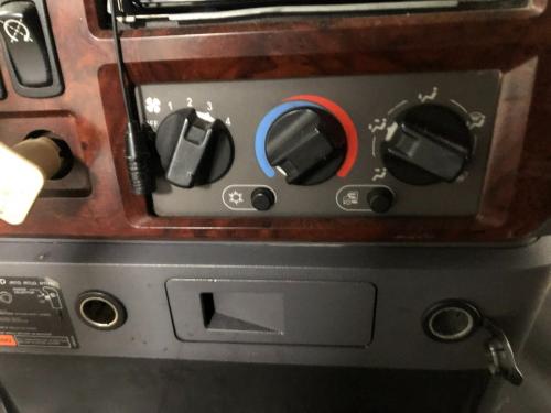 2011 Mack CXU Heater & AC Temp Control: 3 Knobs, 2 Buttons