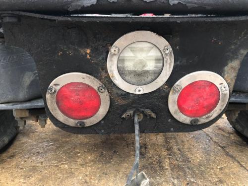 2015 Freightliner CASCADIA Tail Panel: 2 Red, 1 White Light; Has Surface Rust