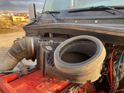 2016 Kenworth T680 10-inch Poly Donaldson Air Cleaner