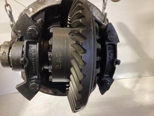 Meritor RS23160 Rear Differential/Carrier | Ratio: 4.10