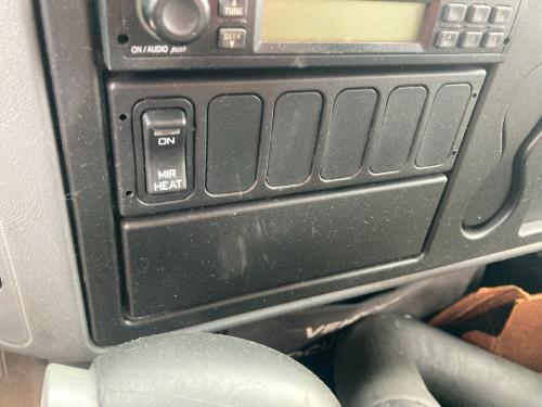 International 4200 Dash Panel: Switch Panel