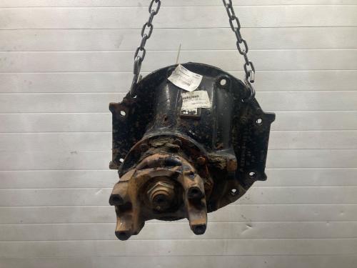 Meritor RS21145 Rear Differential/Carrier | Ratio: 3.91 | Cast# 3200-R-1864