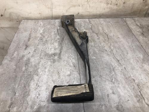 2002 Freightliner FLD120 Foot Control Pedals