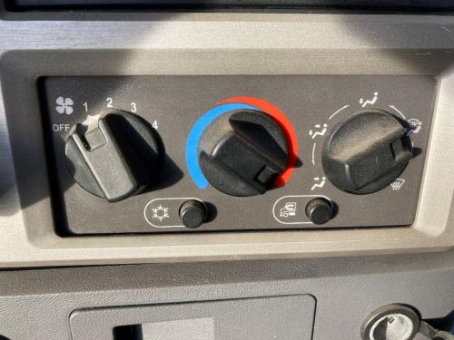2013 Mack CXU Heater & AC Temp Control: 3 Knobs: Fan Speed, Temp, Location; 2 Buttons: A/C & Recirculation