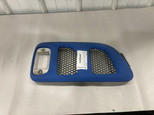 2007 Sterling L9501 Right Hood Side Vent