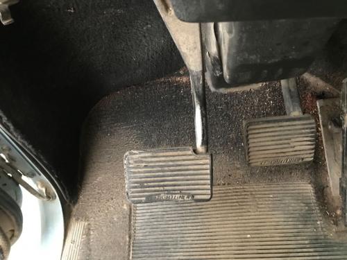 1992 Freightliner FLD120 Foot Control Pedals