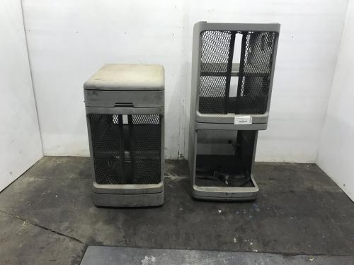 2007 Freightliner COLUMBIA 120 Right Cabinets
