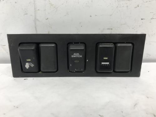 Volvo VNL Dash Panel: Switch Panel | P/N 3175615