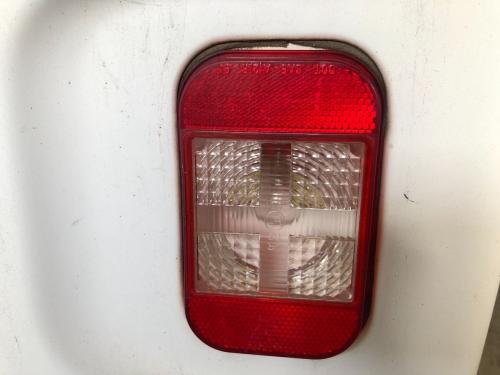 2010 Chevrolet EXPRESS Right Tail Lamp