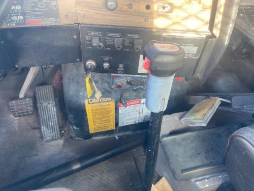 1995 Fuller RTLO14713A Shift Lever